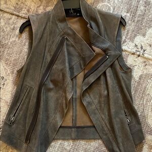 Veda Women's Charcoal Leather Vest